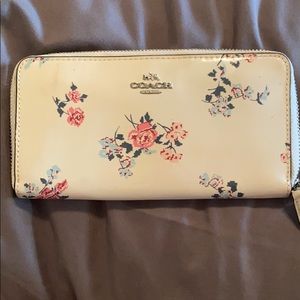 Coach wallet
